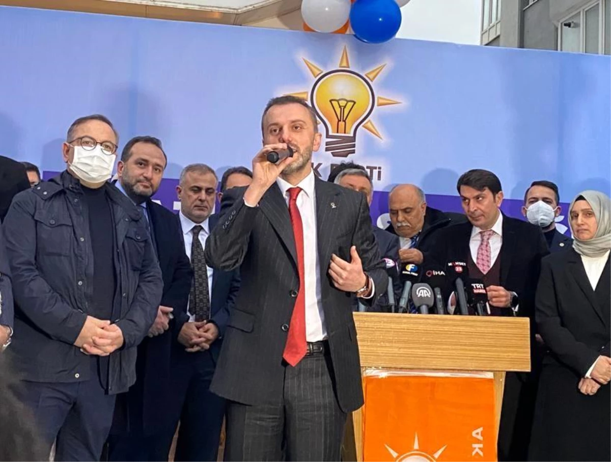 AK Partili Kandemir, partisinin Elazığ İl Başkanlığı binasının açılışını yaptı