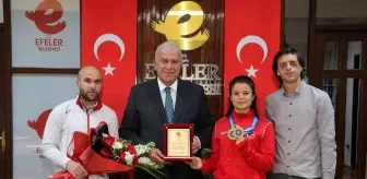 Başkan Atay, Efelersporlu şampiyonu ağırladı