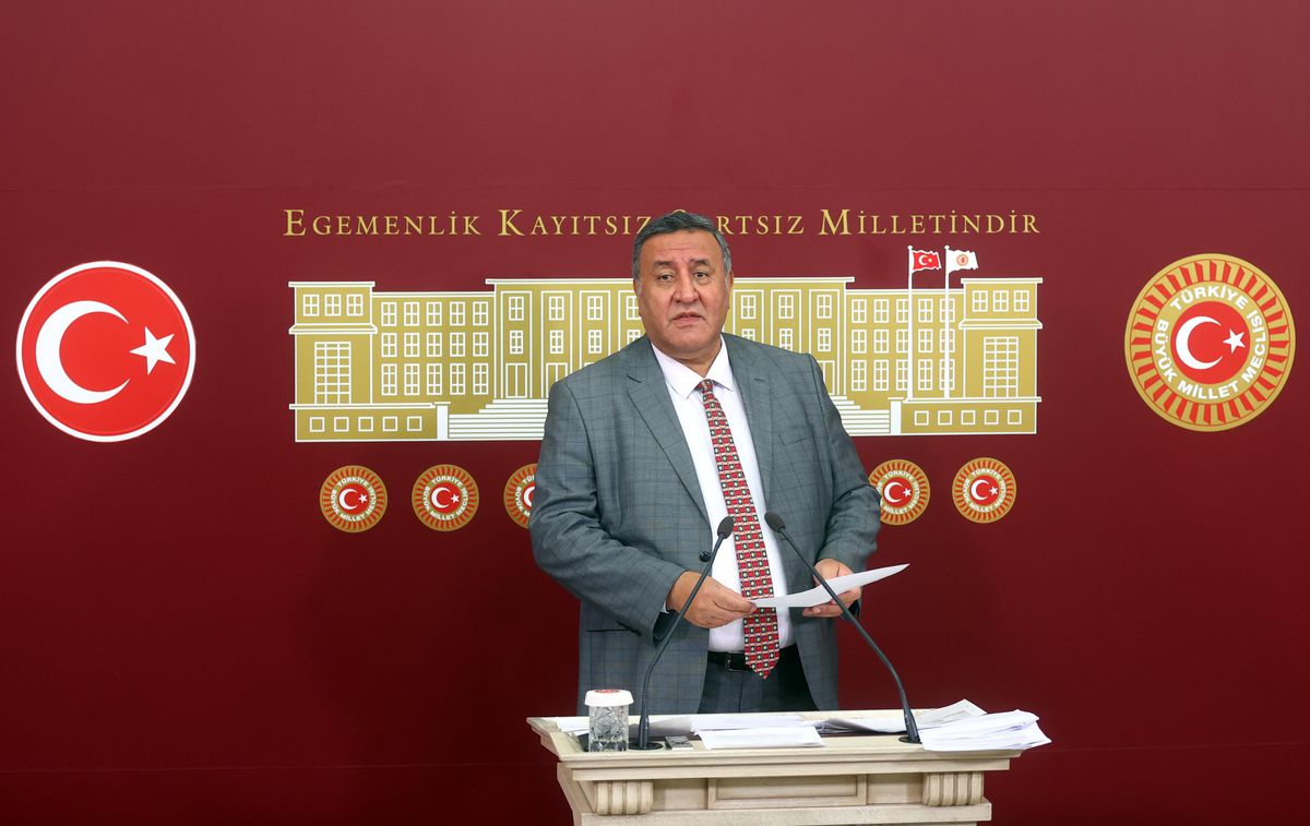 CHP'li Gürer: 'Hububat taban fiyatını bugünden açıklayın'