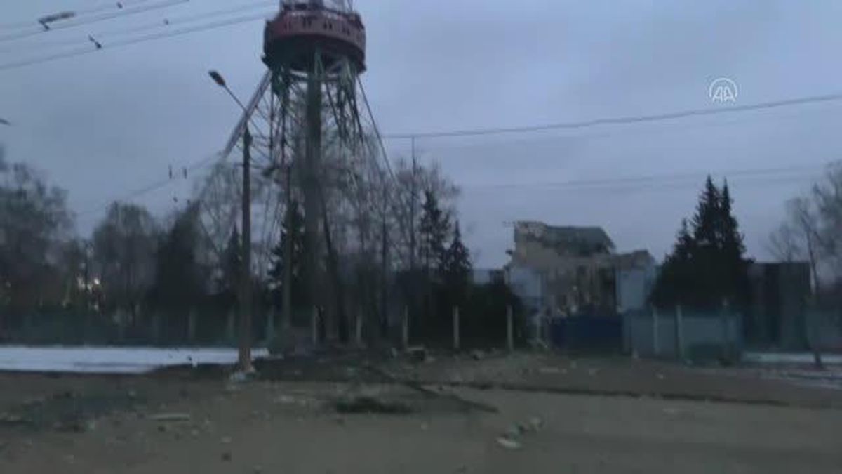 Kiev'de TV kulesi yakınına düşen roket çevrede hasara yol açtı