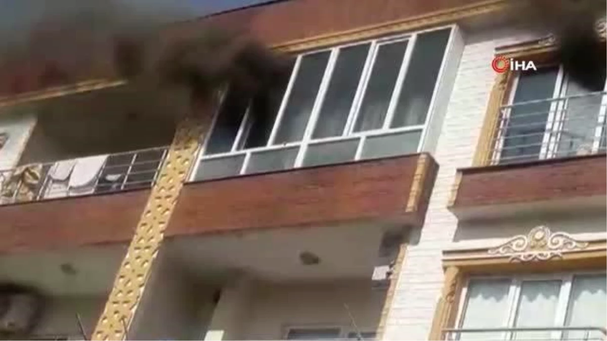 Mardin\'de ev yangını korkuttu: 2 saat süren çalışmayla söndürüldü