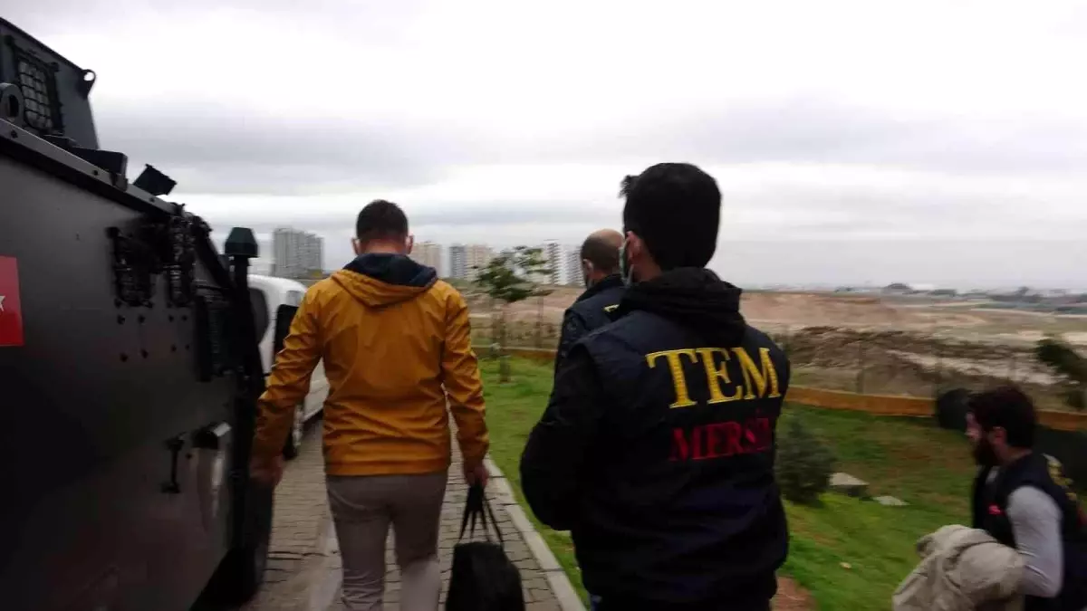Mersin merkezli 6 ilde FETÖ operasyonu: 28 gözaltı