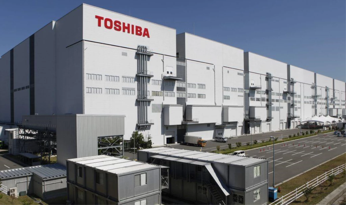 Toshiba CEO\'su Tsunakawa görevinden ayrıldı, yerine Şimado Taro geldi