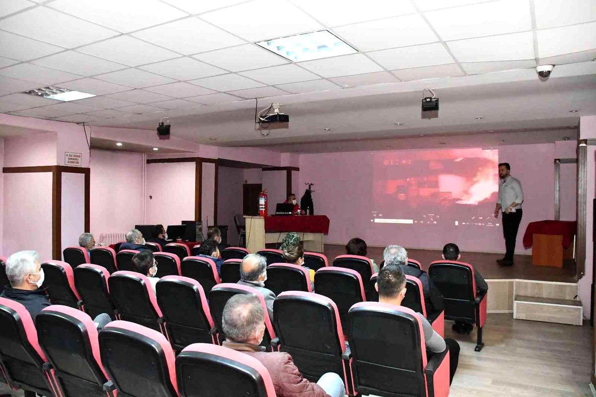 Aksaray Belediyesi personeline "İş sağlığı ve güvenliği" eğitimi