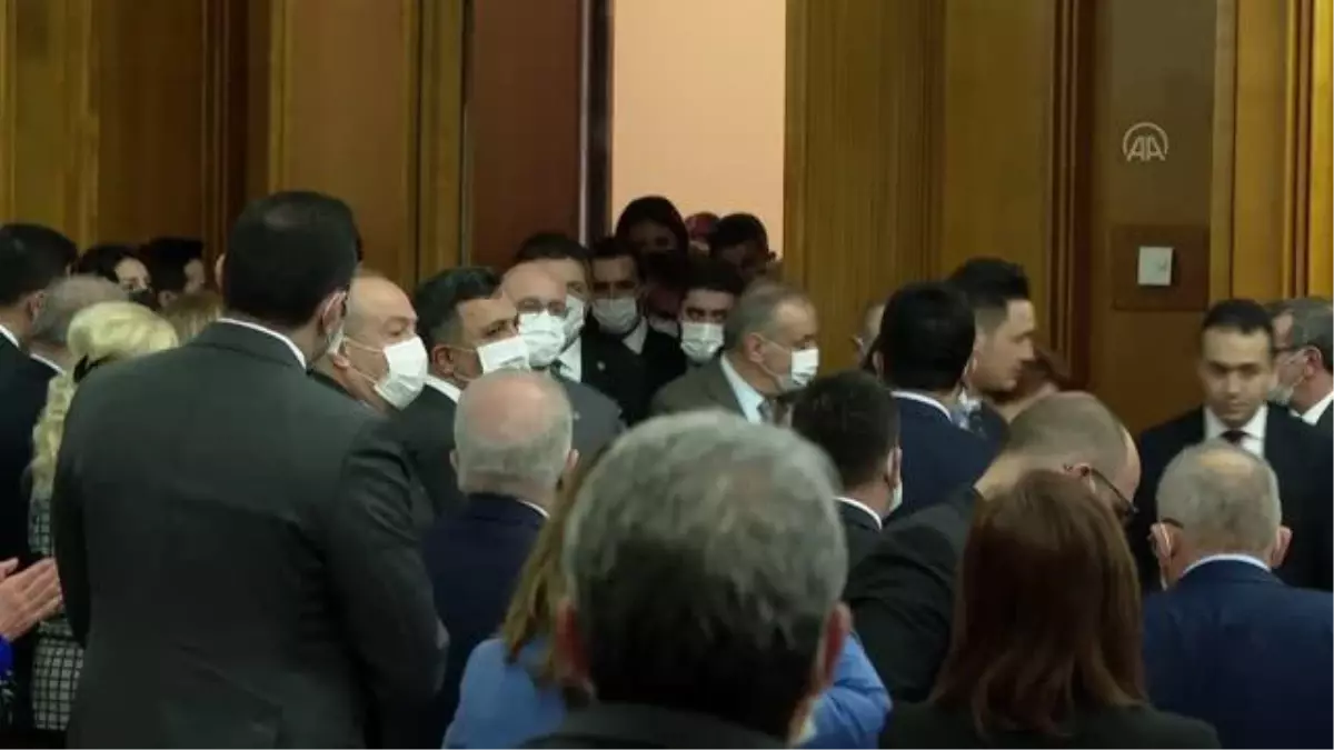 Akşener: 'Milletimizin yüzünün umutla güldüğü yarının Türkiyesi için çok önemli bir adım attık'