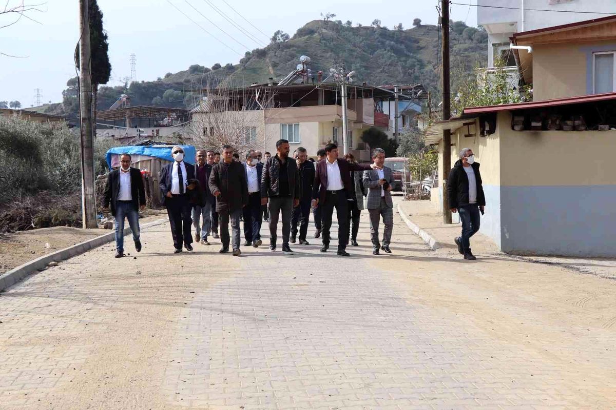 Başkan Özcan, yol çalışmalarını yerinde inceledi