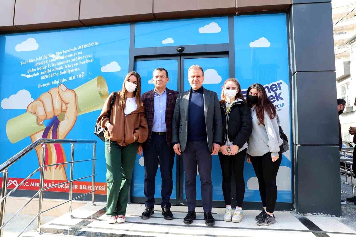 Başkan Seçer: "Meslek edindirme çalışmalarına ağırlık veriyoruz"