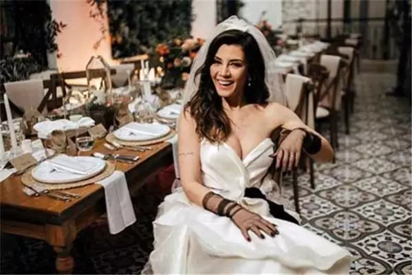 Gökçe Bahadır Hamile mi Eşi Emir Ersoy Açıkladı