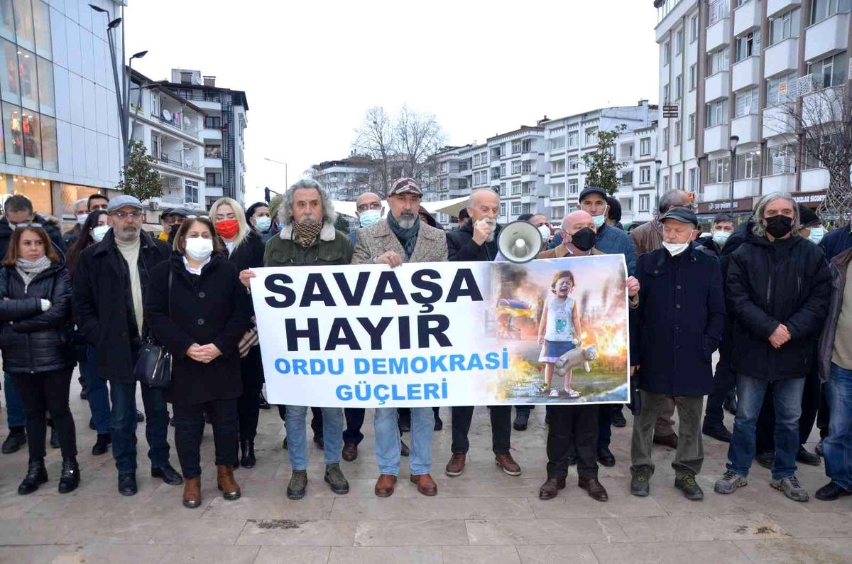 Ordu\'dan, Rusya\'nın Ukrayna operasyonuna tepki