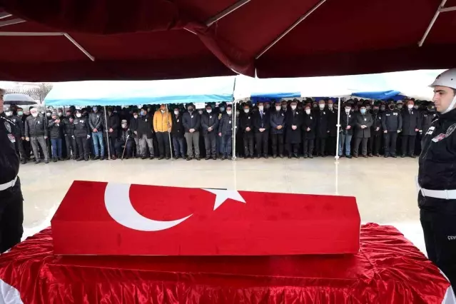 Son dakika haber! Polis memuru son yolculuğuna uğurlandı