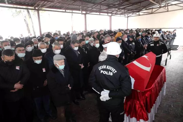 Son dakika haber! Polis memuru son yolculuğuna uğurlandı