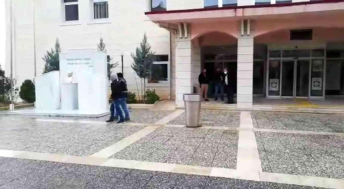 Siirt\'te 10 bin TL değerinde malzeme çalan 2 hırsızdan 1\'i tutuklandı