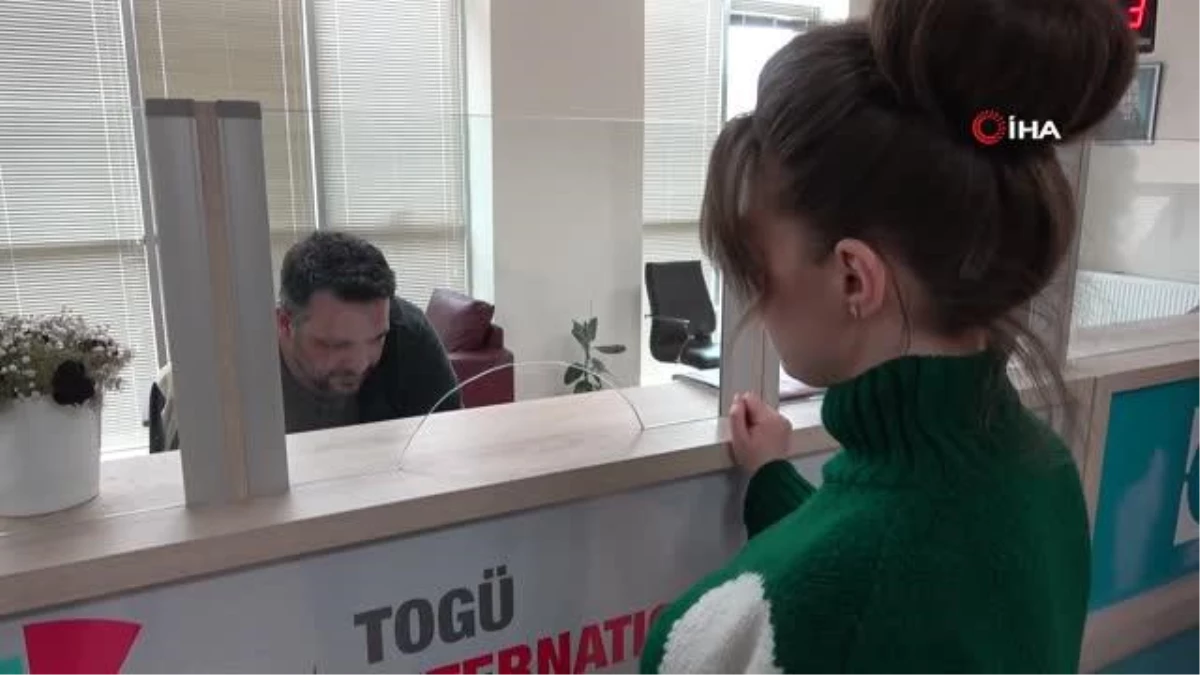 Türkiye\'de okuyan Ukraynalı üniversite öğrencisi Yulııa Tosun: "Ukrayna\'da olsam bir yere kaçmak istemezdim"