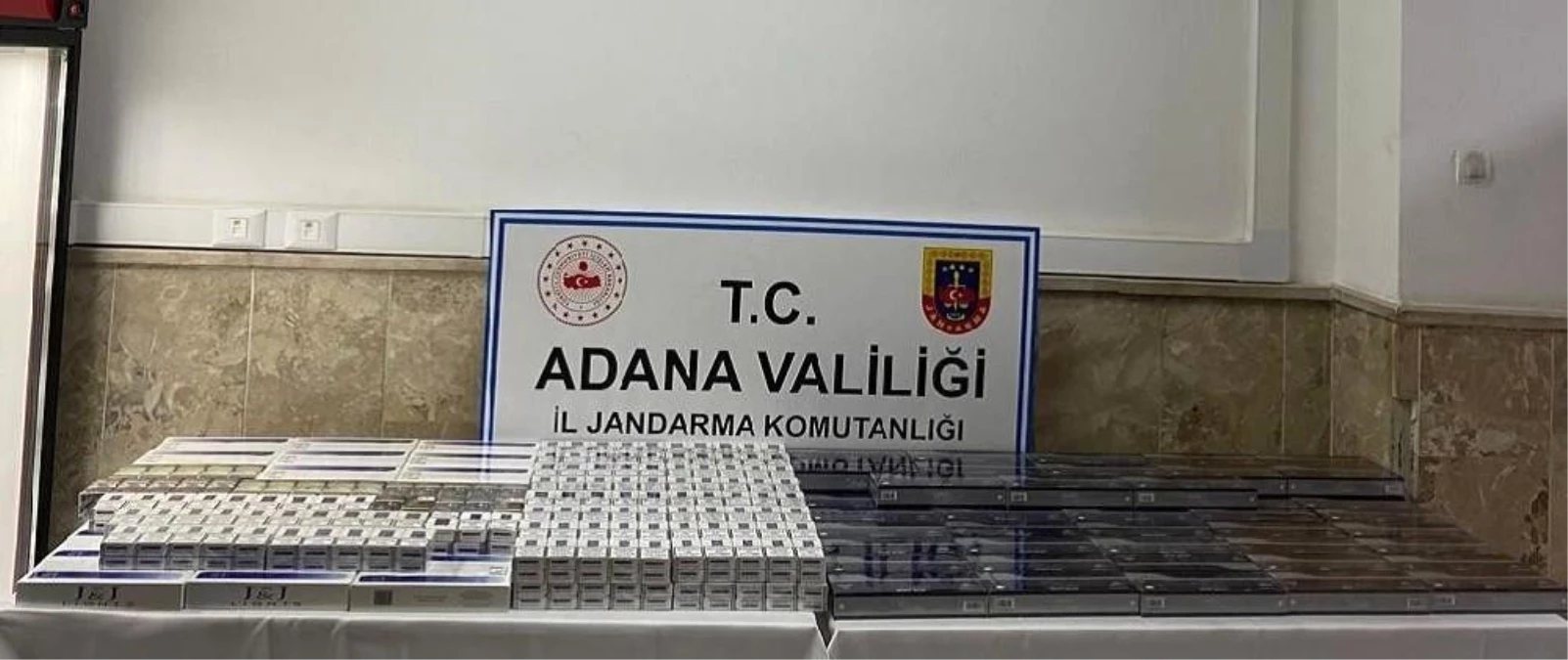 Adana\'da sigara ve tütün kaçakçılığı operasyonu
