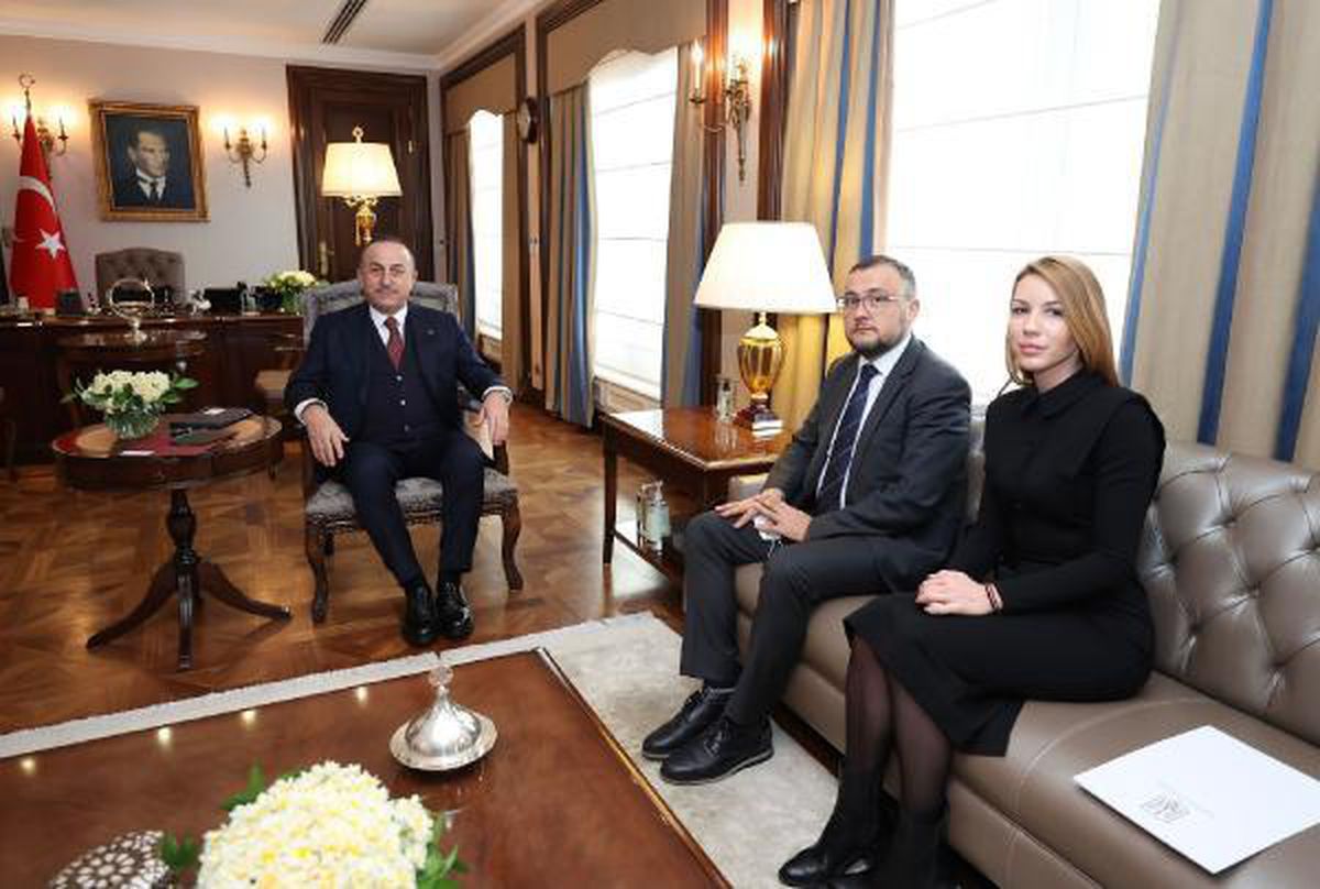 Bakan Çavuşoğlu, Ukrayna Büyükelçisi Bodnar\'ı kabul etti