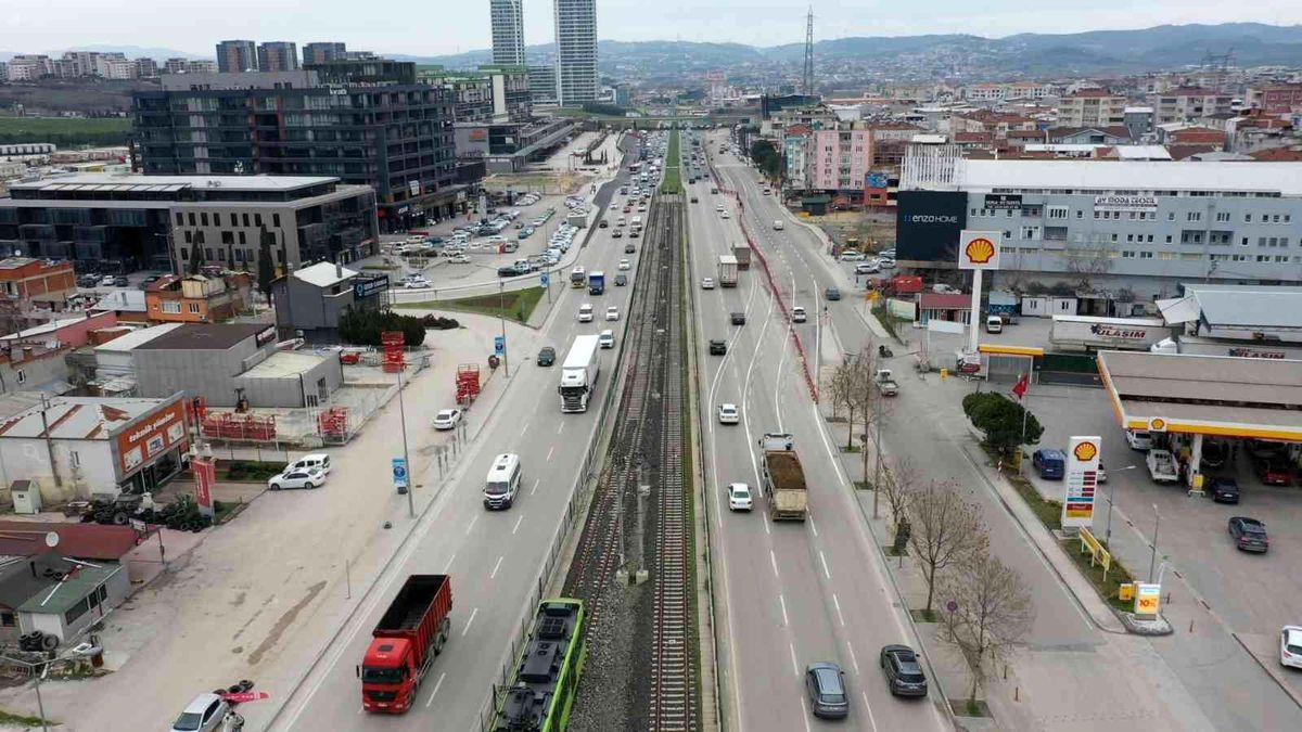 Bursa\'da devasa metro inşaatı 600 bin kişiye bire bir duyuruldu