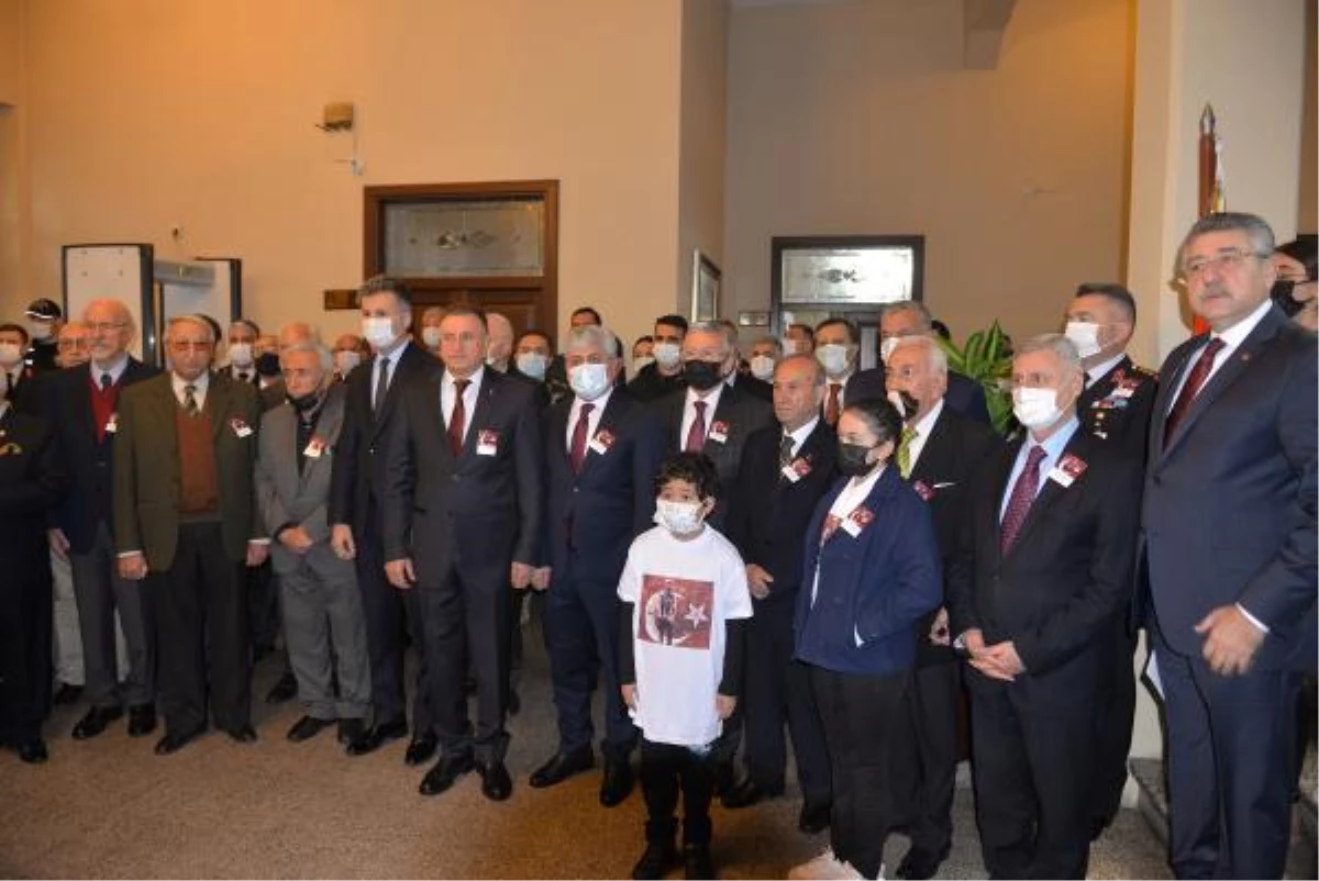 HATAY\'IN İLK VE SON CUMHURBAŞKANI TAYFUR SÖKMEN TÖRENLE ANILDI