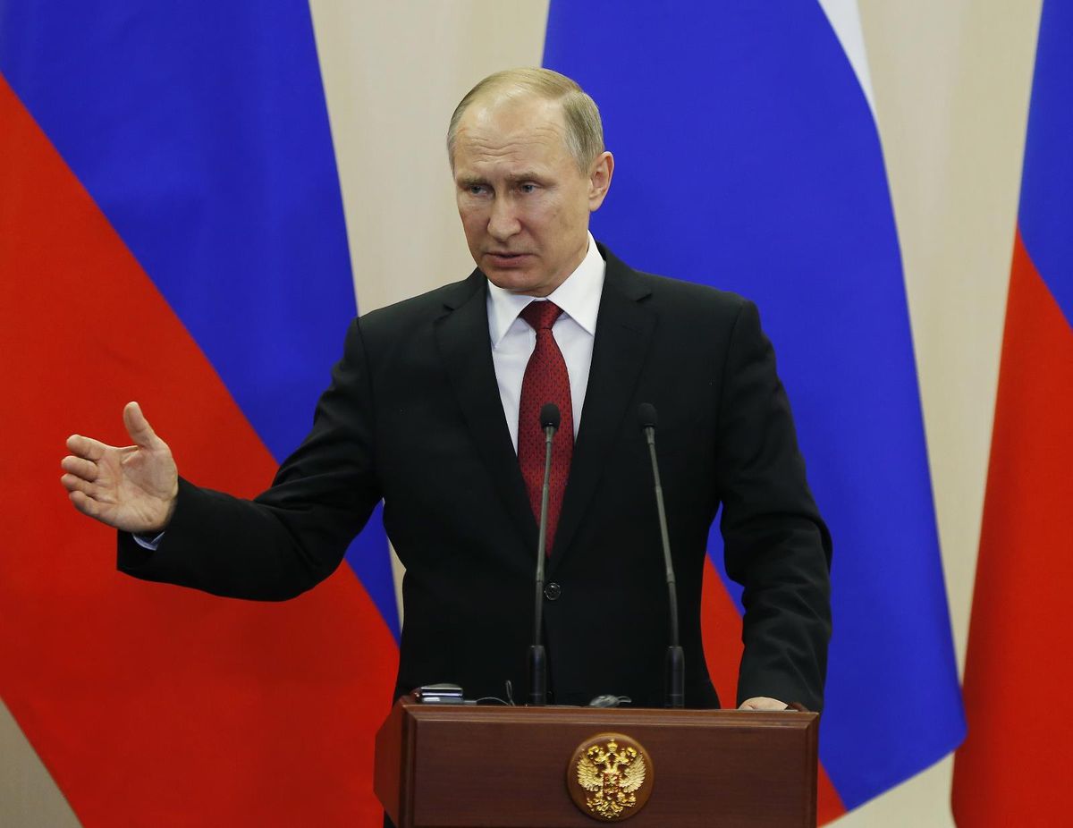 Paris\'teki balmumu müzesi Rusya Devlet Başkanı Putin\'in heykelini kaldırdı