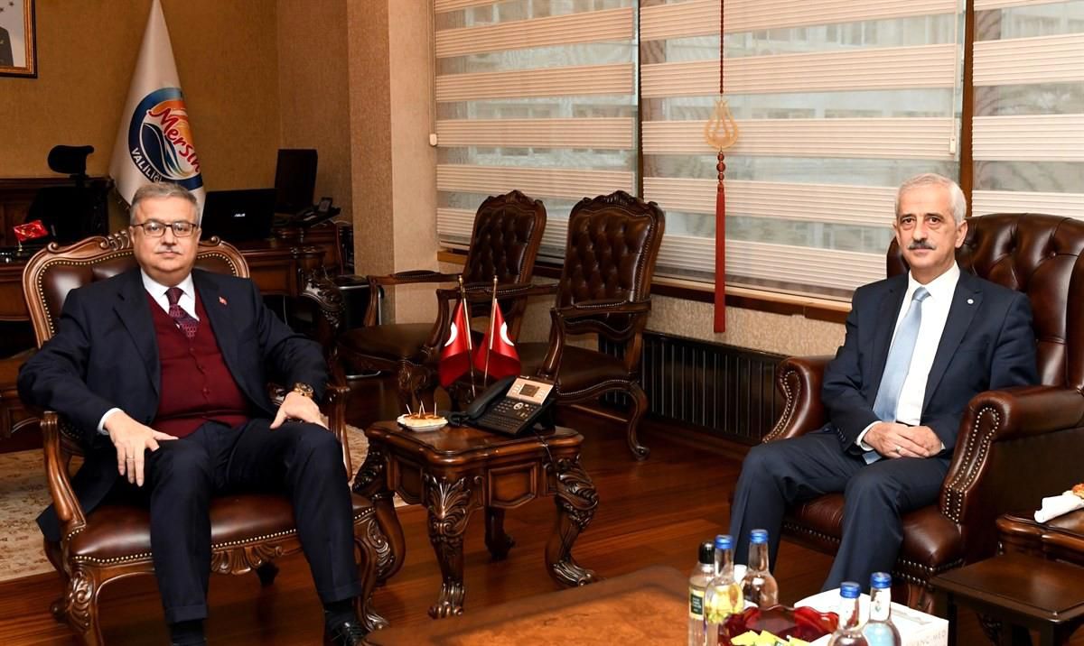 Su Yönetimi Genel Müdürü Dikmen, Vali Su\'yu ziyaret etti