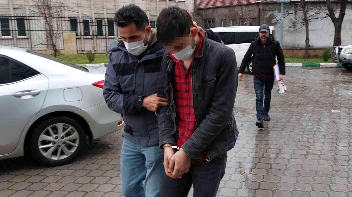 Uyuşturucu ticaretinden gözaltına alındı