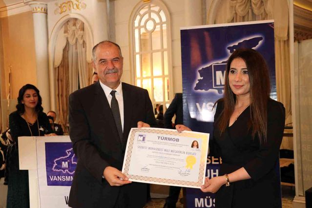 Van'da muhasebeciler bir araya geldi