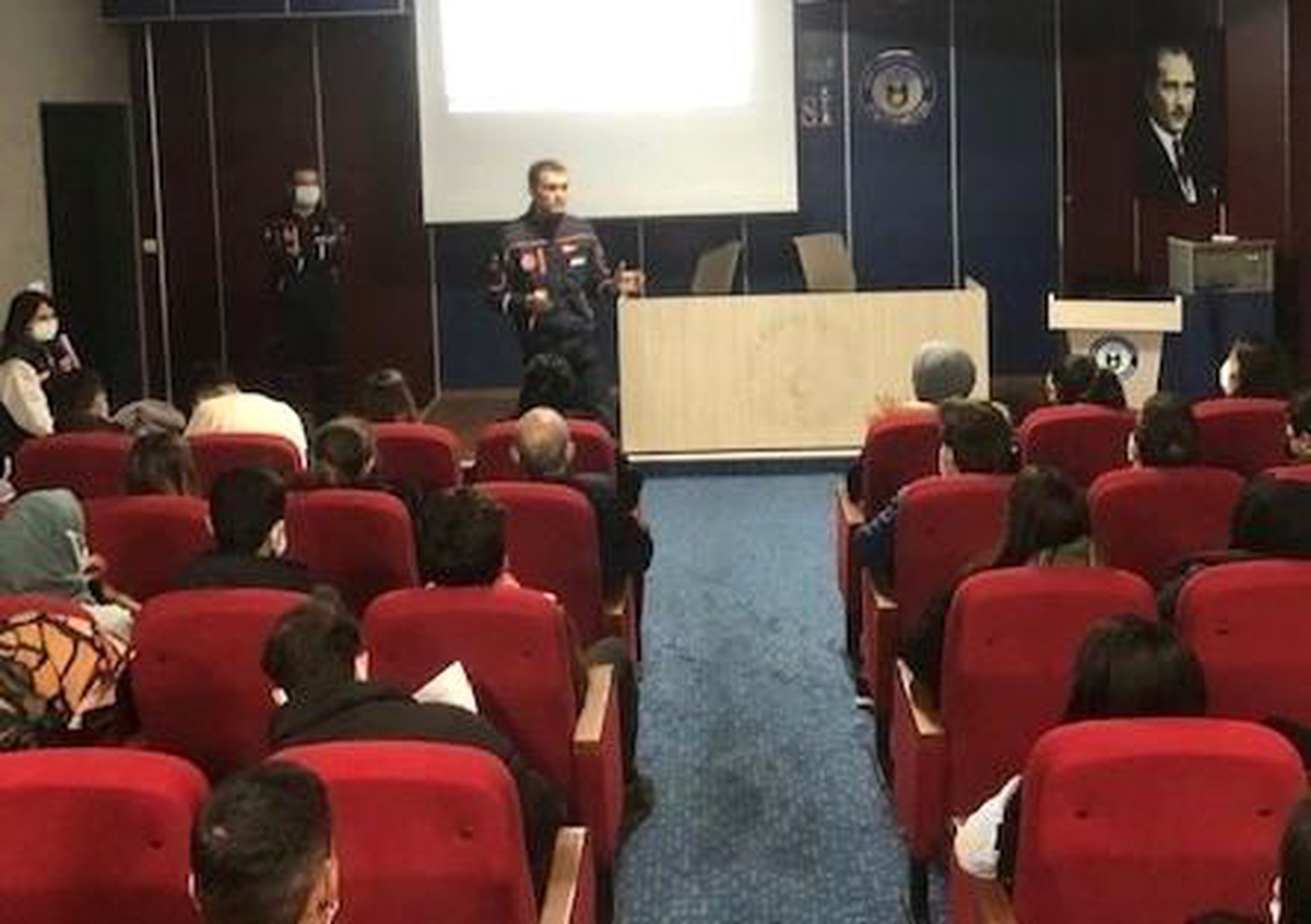 ADÜ Ziraat Fakültesi öğrencilerine AFAD eğitimi verildi