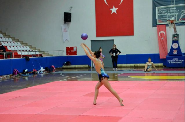 Aydın'da Cimnastik İl Birinciliği müsabakaları sona erdi
