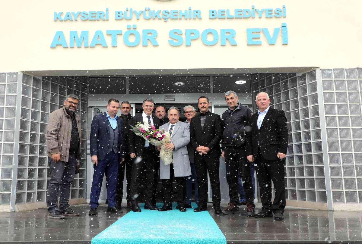 Başkan Yalçın\'dan ASKF\'ye ziyaret