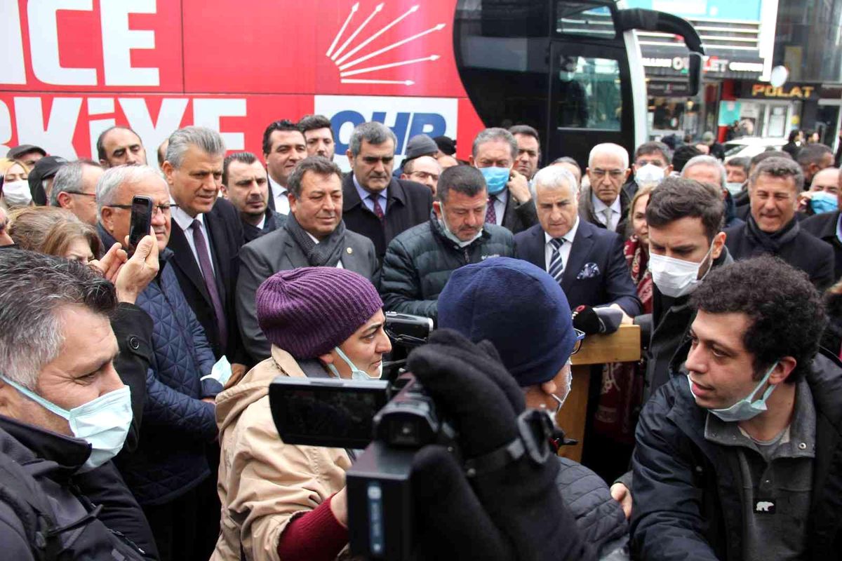 CHP Esnaf Masası 14 vekille Erzincan'da