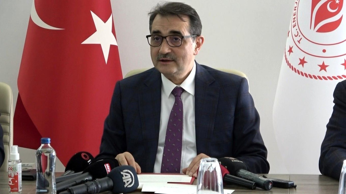 Enerji ve Tabii Kaynaklar Bakanı Dönmez: "Isparta\'nın elektrik dağıtım altyapısı güçlendirilecek"