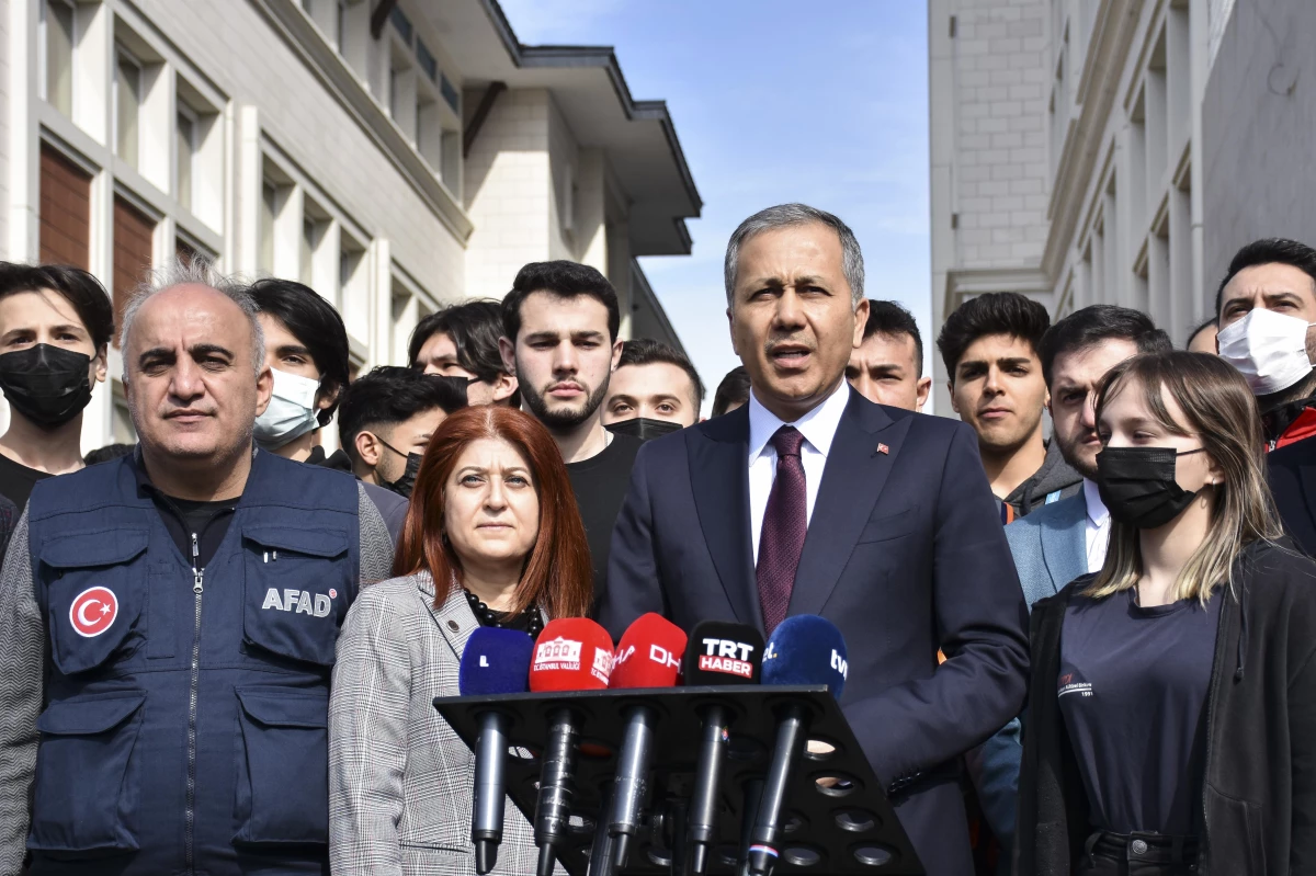 İstanbul Valisi Yerlikaya "Deprem Anı ve Tahliye Tatbikatı"na katıldı