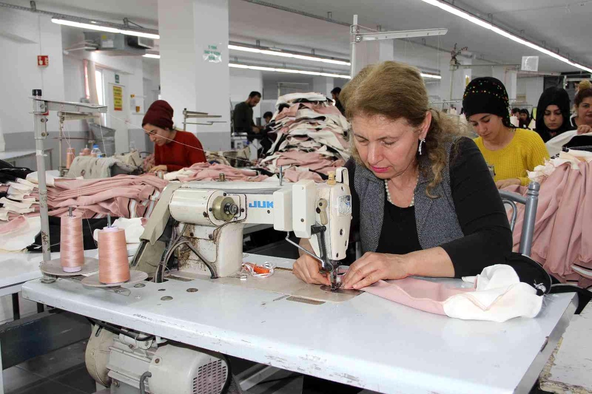 Mersin\'de kadınların istihdam oranı erkeklerin yarısından daha az