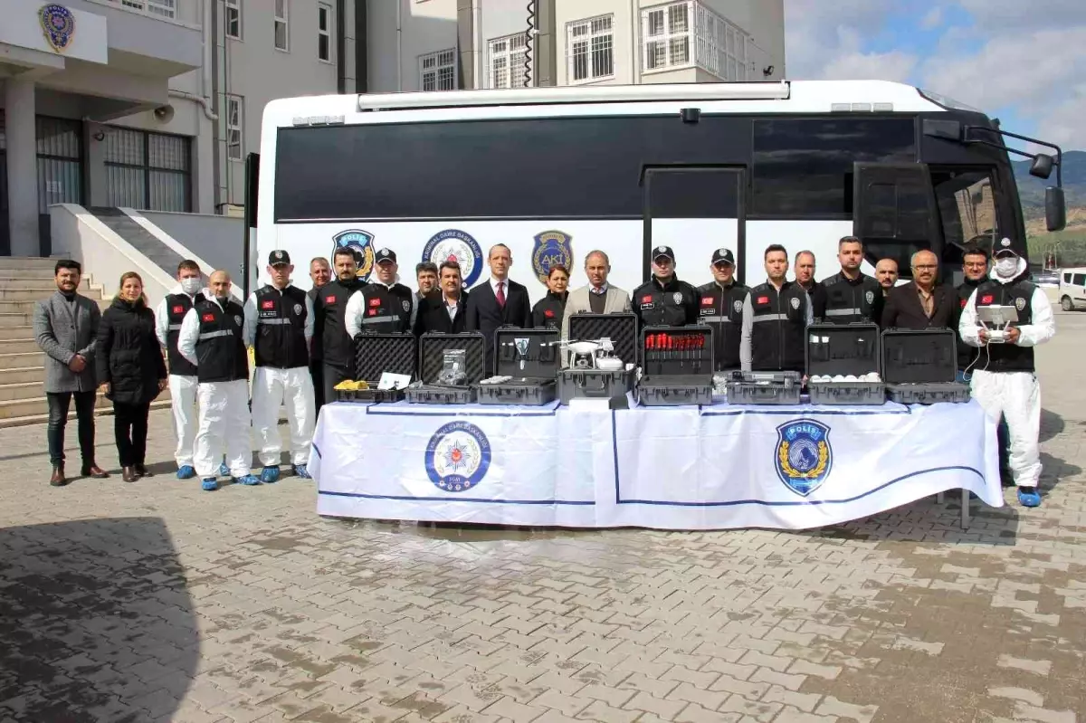 Mobil kriminal inceleme aracı \'Kıraç\' Aydın\'a teslim edildi... Aydın\'da artık olaylar olay yerinde çözülecek