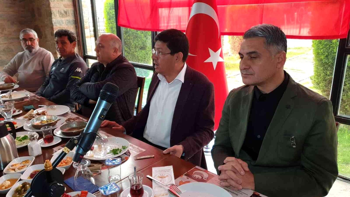 Nazilli Belediyespor\'da birlik ve beraberlik kahvaltısı düzenlendi