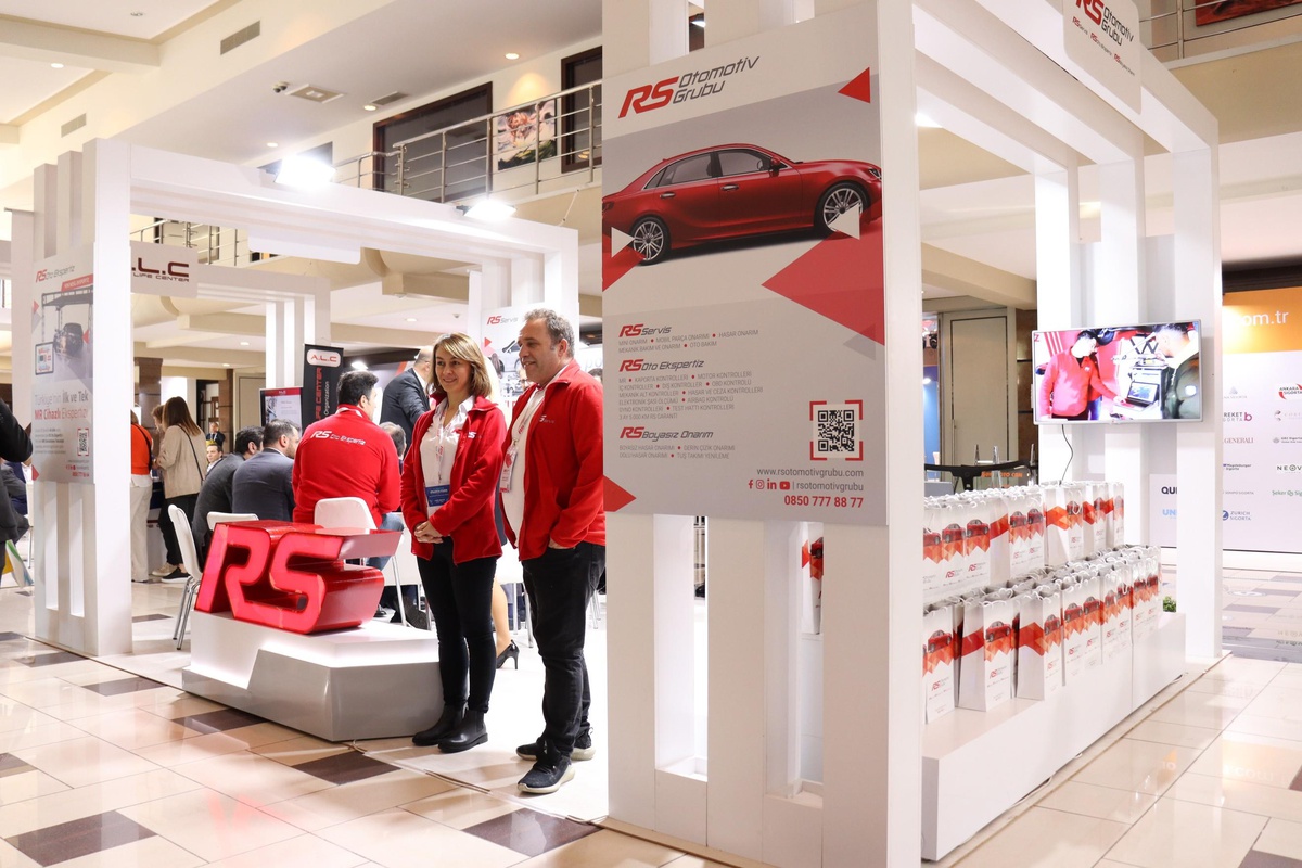 RS Otomotiv Grubu, Uluslararası Sigorta Fuarı ve Kongresi\'nde