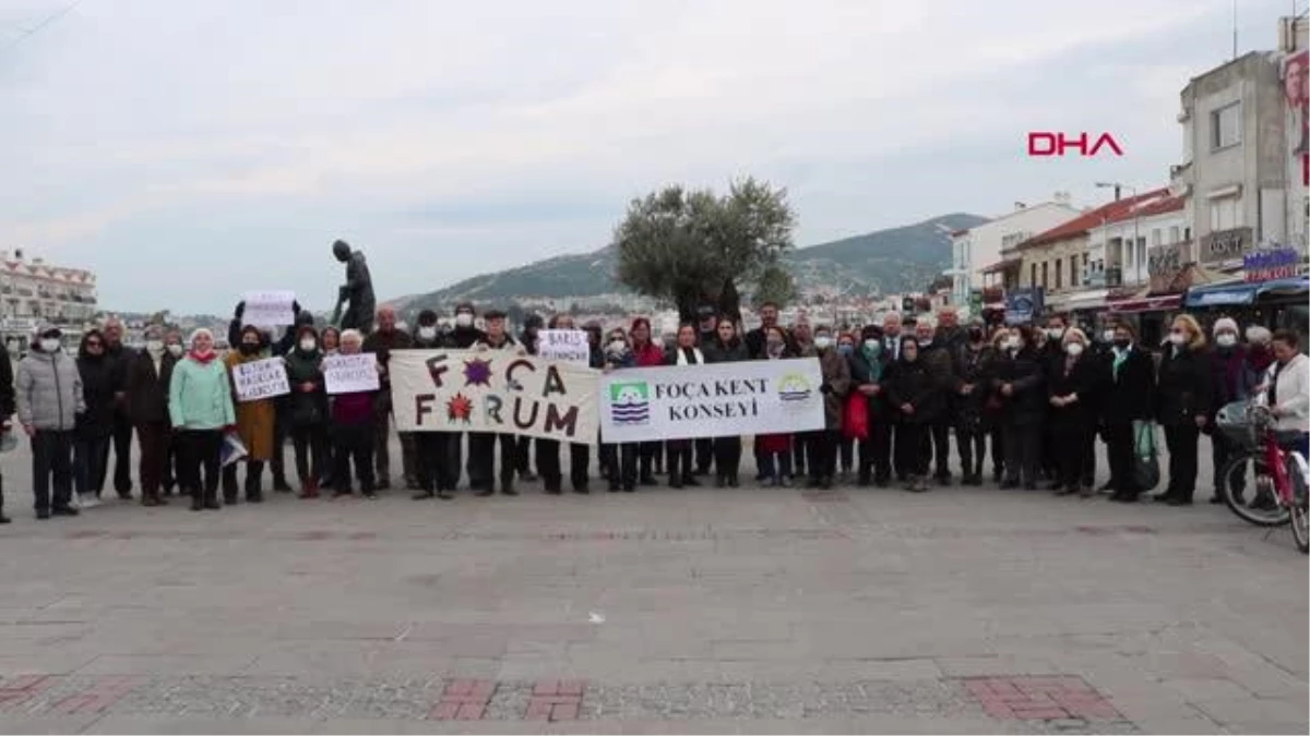 RUSYA\'NIN UKRAYNA\'YI İŞGALİ FOÇA\'DA PROTESTO EDİLDİ