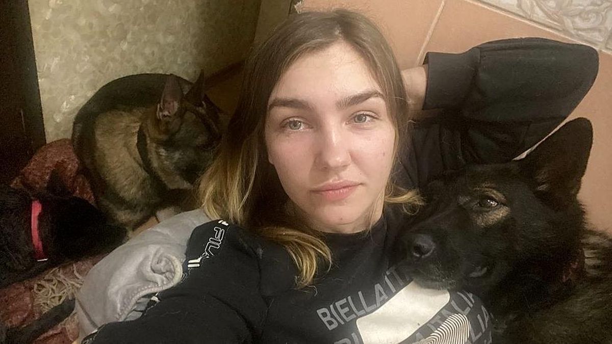 Ukrayna\'nın işgali: \'Yaşadığım kent bombalanıyor ama Rusya\'da yaşayan annem bana inanmıyor\'