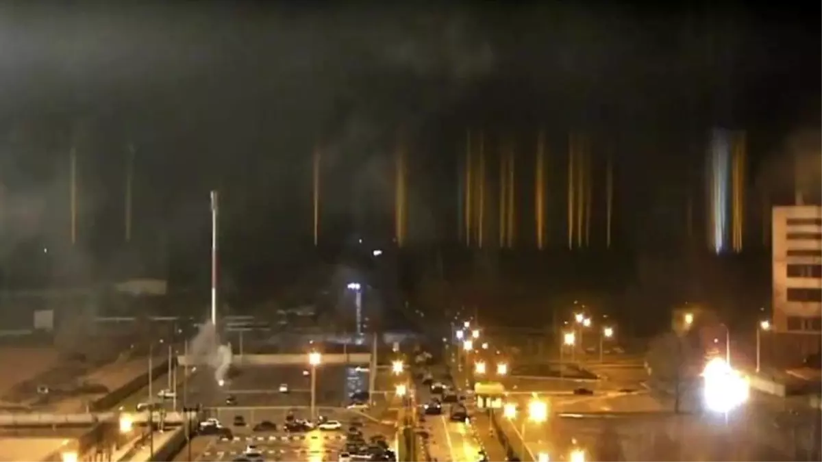 Rusya, Ukrayna\'daki Avrupa\'nın en büyük nükleer santralini ele geçirdi