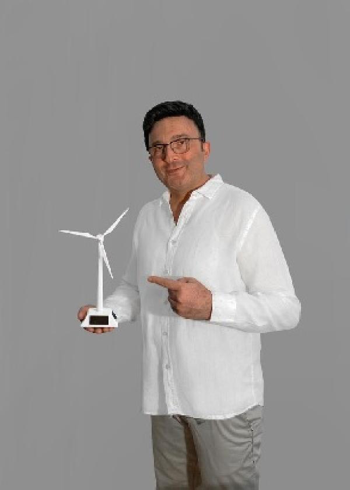 "Yenilenebilir enerjiyle doğa sorunlarına çözüm bulabiliriz"