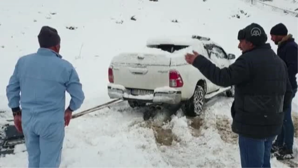 Yoğun kar yağışı yaşamı olumsuz etkiliyor (2)