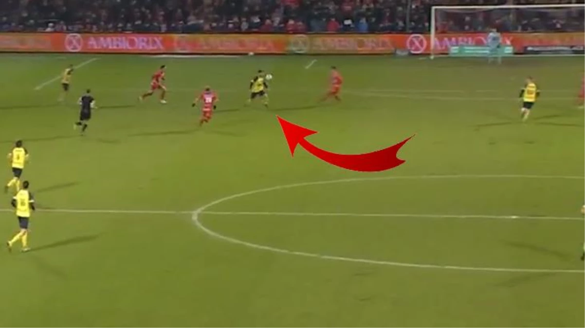 Deniz Undav harikalar yaratıyor! A Milli Takım'dan bir heyet görüşmek için Belçika'ya gitti