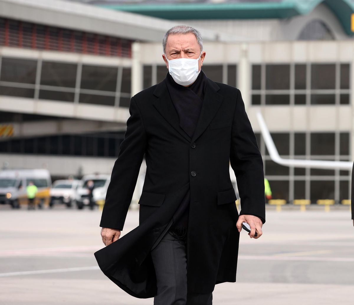 Bakan Akar\'dan Ukrayna\'daki TSK\'ye ait iki nakliye uçağına ilişkin açıklama Açıklaması