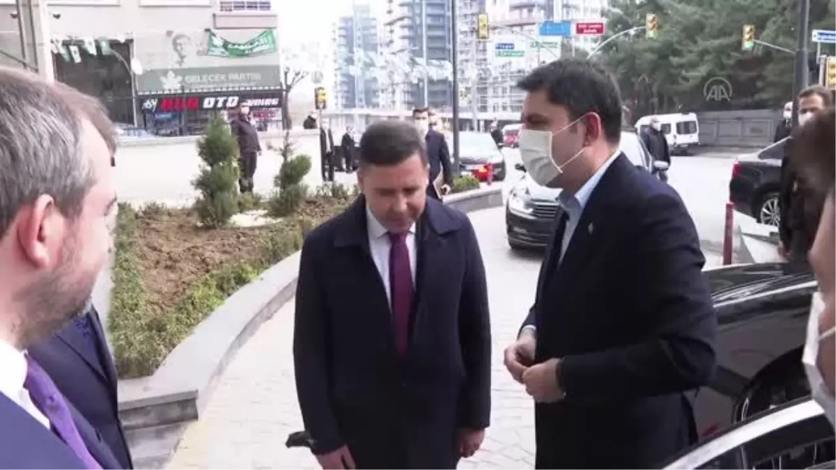 Bakan Kurum, Güngören Belediyesi\'ni ziyaret etti