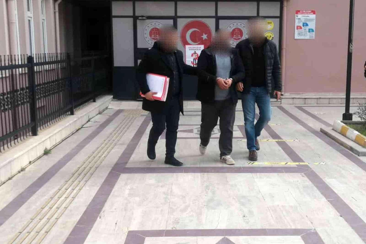 Cinayet zanlısı Kuşadası\'nda operasyonla yakalandı