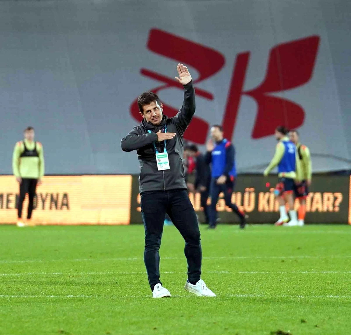 Emre Belözoğlu, Beşiktaş karşısında rekor peşinde