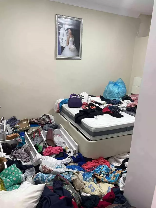 Kendisine şiddet uygulayan eşini öldüren 8.5 aylık hamile Rümeysa Aydın, çocuklarına kavuştu Kendisine şiddet uygulayan eşini öldüren 8.5 aylık hamile Rümeysa Aydın, çocuklarına kavuştu