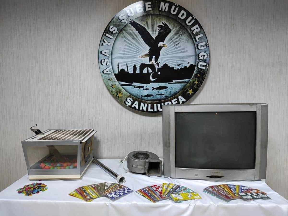 Şanlıurfa\'da kumar oynayan 36 kişiye 65 bin 484 lira para cezası