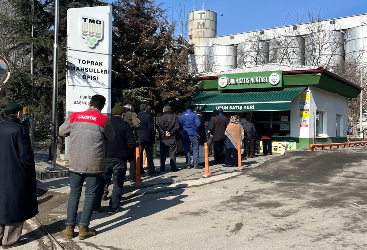 TMO\'nun piyasa altı fiyatlara satılan bakliyat ürünleri yoğun talep görüyor