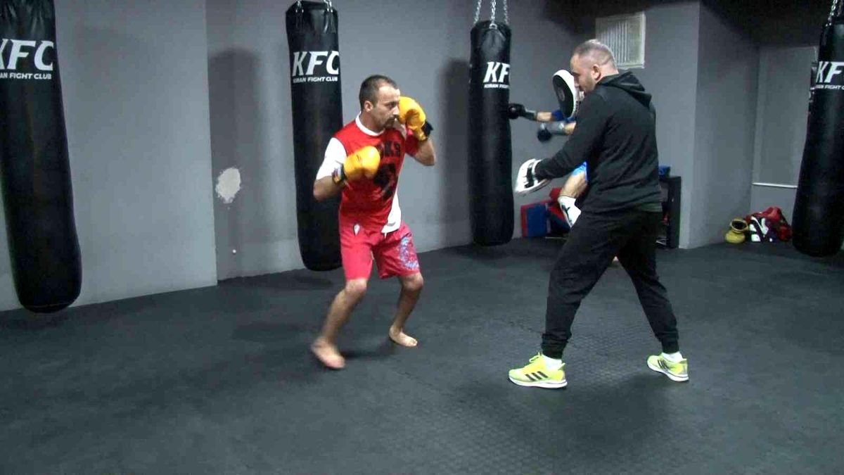 Yürüme engelli Kerem Şener hayata spor yaparak tutundu