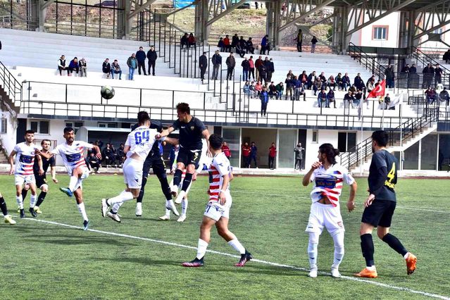 Son dakika haberi | Aliağaspor FK, deplasmanda farklı kazandı